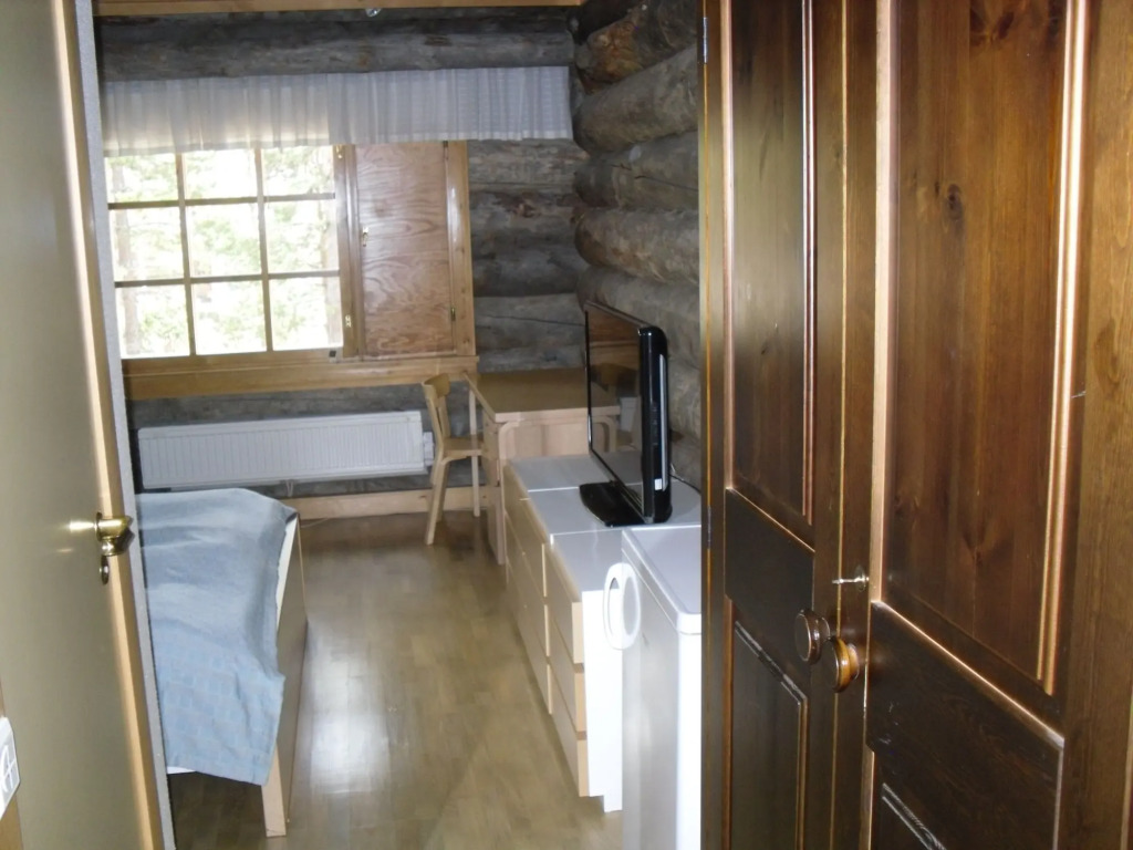Saarikejo Log Chalet