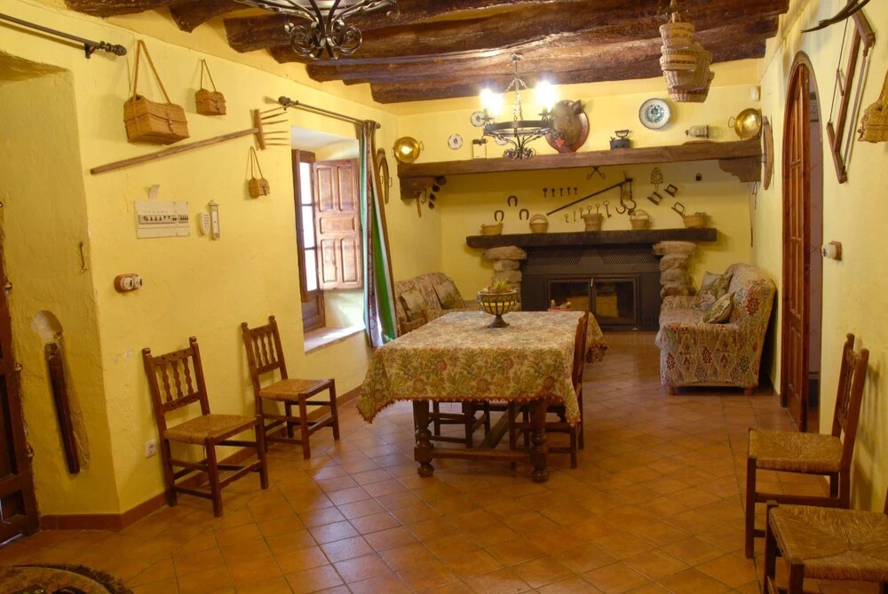 House With 4 Bedrooms in Palenciana, With Private Pool, Enclosed Garde