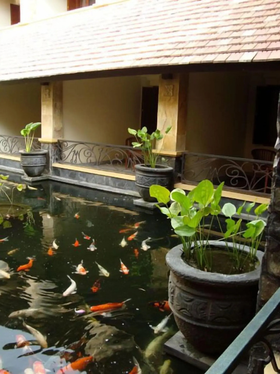 Lotus Garden Hotel