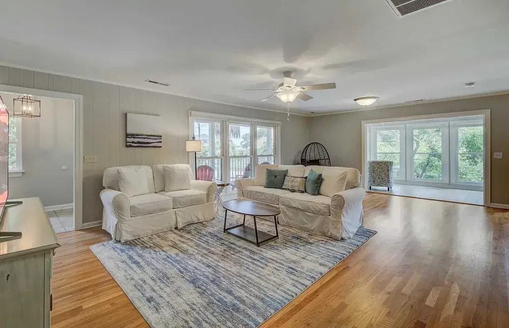 11 43rd Avenue by Avantstay Pool + Close to Beach!