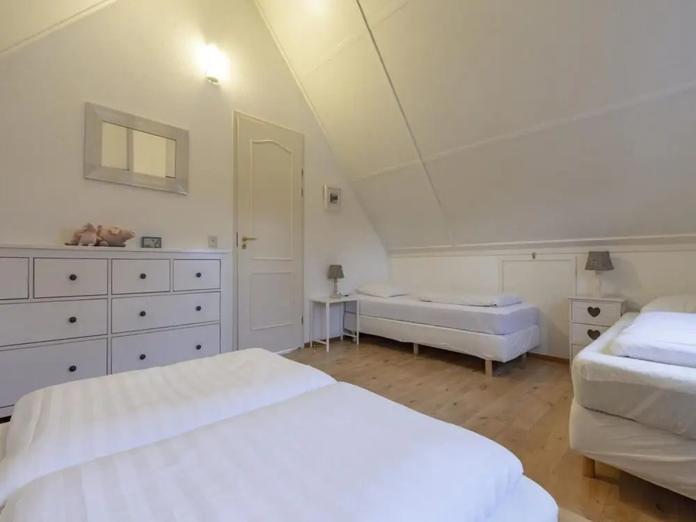 Stylish and Modern Furnished Holiday Villa