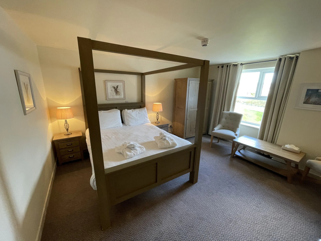 Comis Hotel & Golf Resort