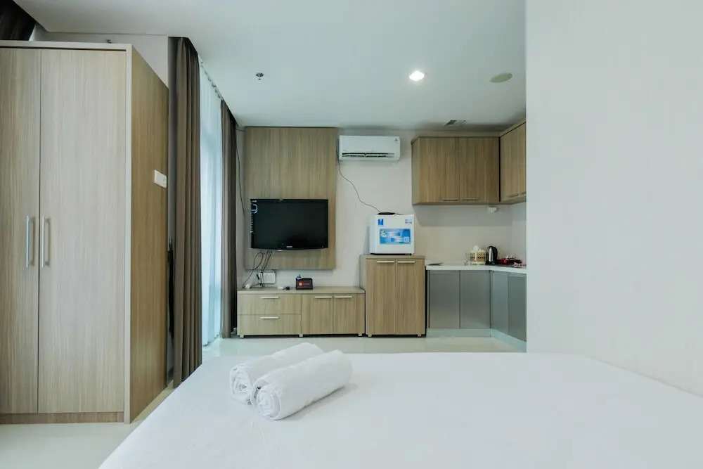 Modern Brooklyn Studio Apartment near IKEA Alam Sutera
