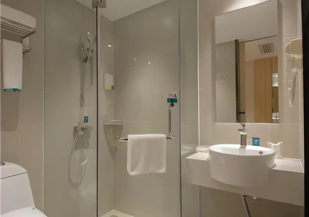 City Comfort Inn Liuzhou Wuling Liugong Avenue Yihuacheng