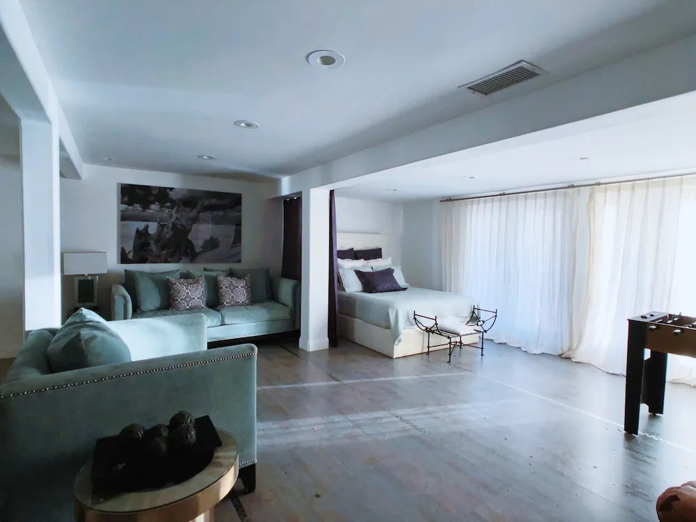 Luxury Beachfront Estate & Private Beach.