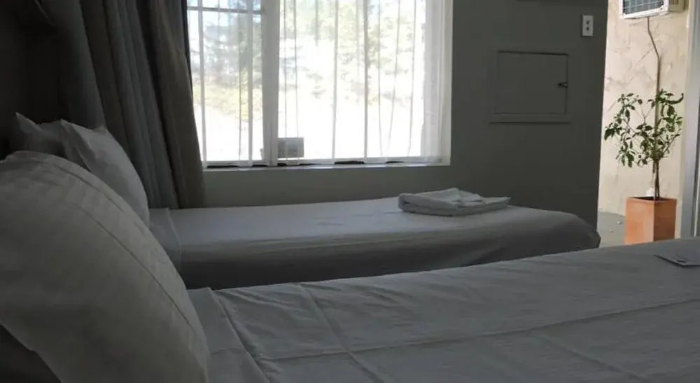Town and Country Motel