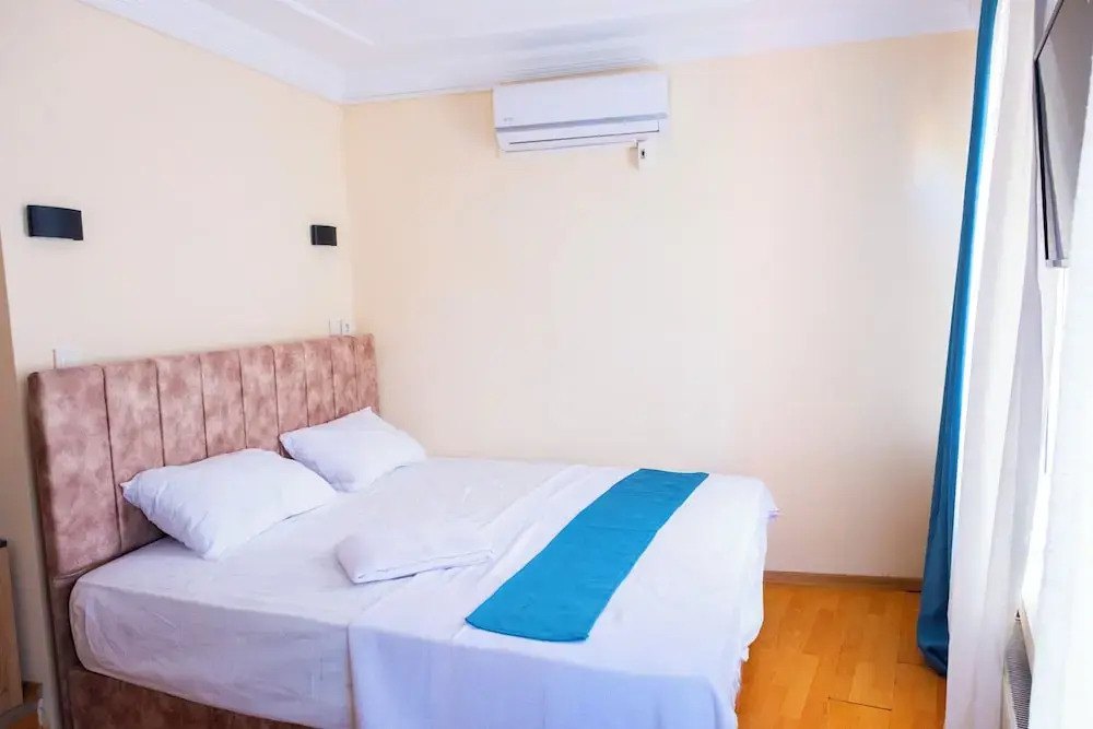 Çinar Otel