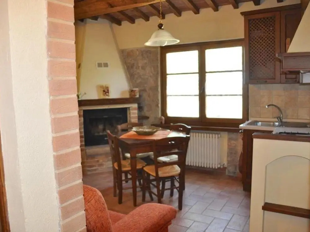 Lush Holiday Home in Rapolano Terme With Swimming Pool