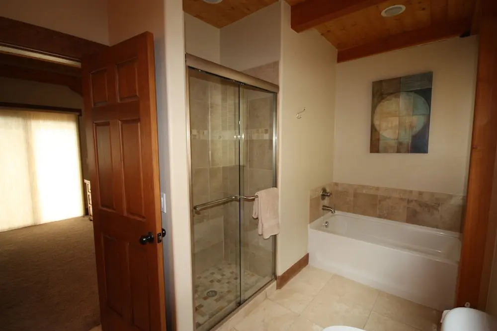 100 Crown Drive 4 Bedrooms 3.5 Bathrooms Home