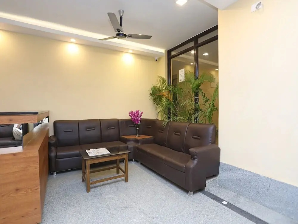 Hotel Globe International by OYO Rooms