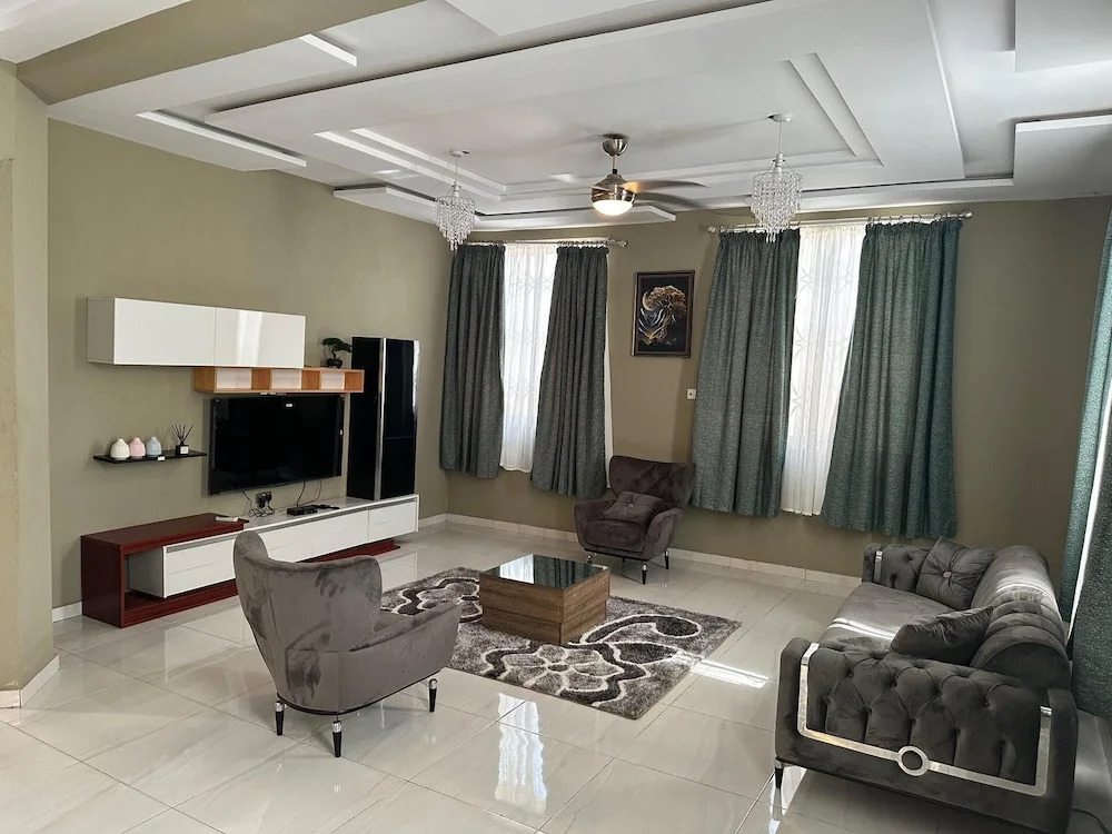 Nanani Luxury Villa