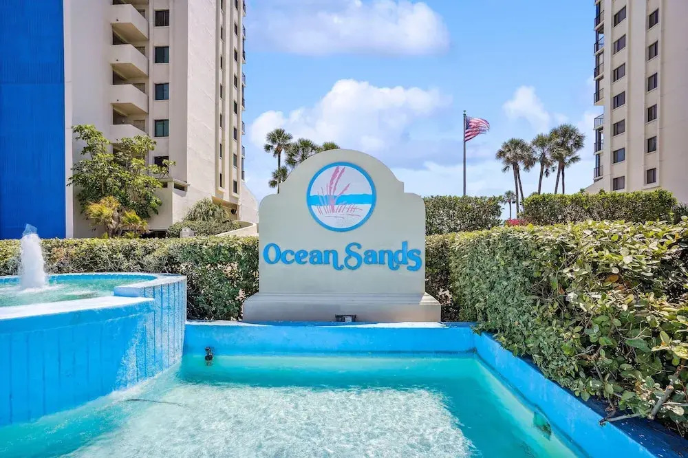 Ocean Sands 1-708