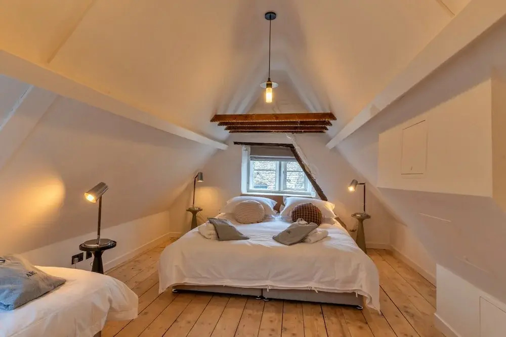 Holiday Home in Painswick, No Deposit