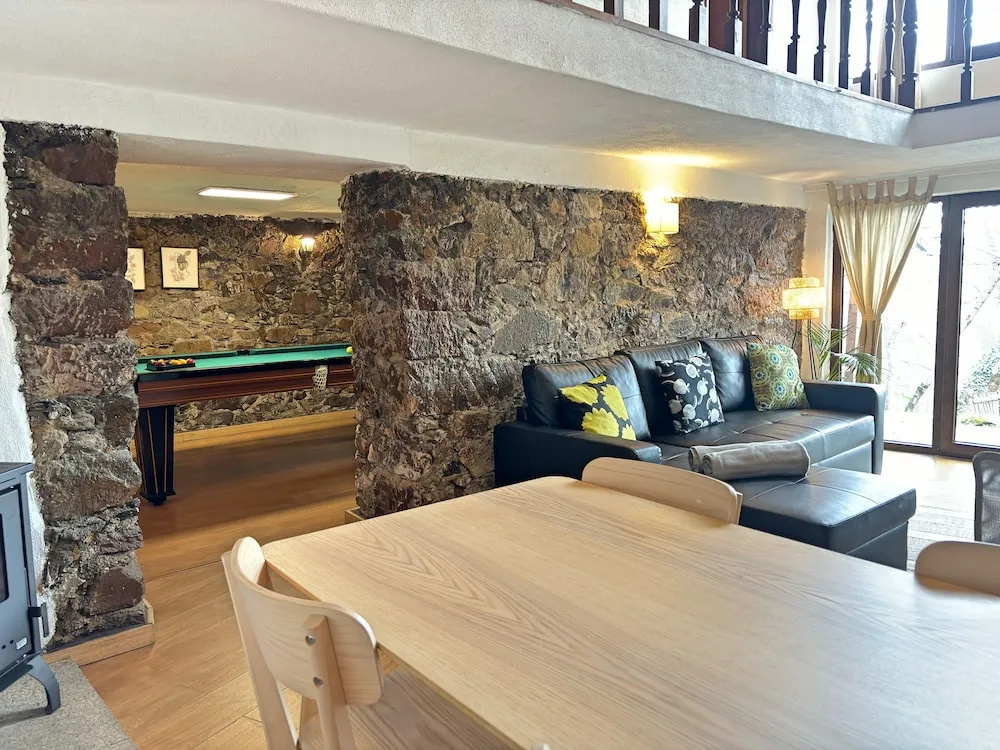 Retiro de Gondramaz – Entire 200 m² Nature Retreat