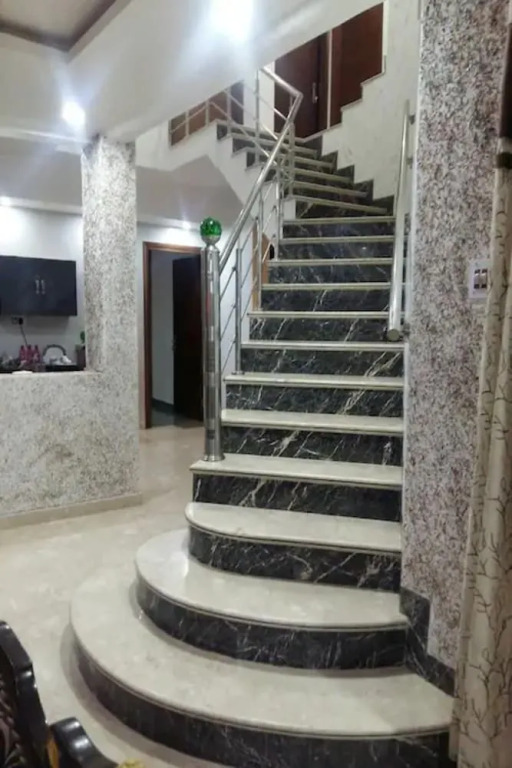 Guleria villa