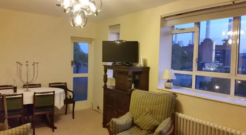 Shelley House Flat
