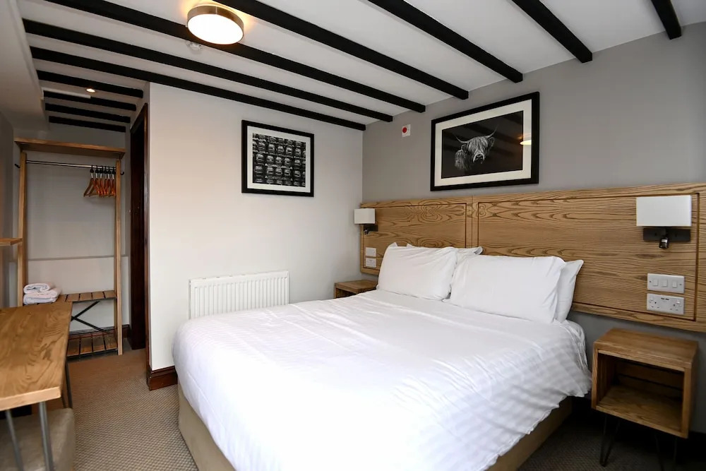 Swan, Thatcham by Marston’s Inns