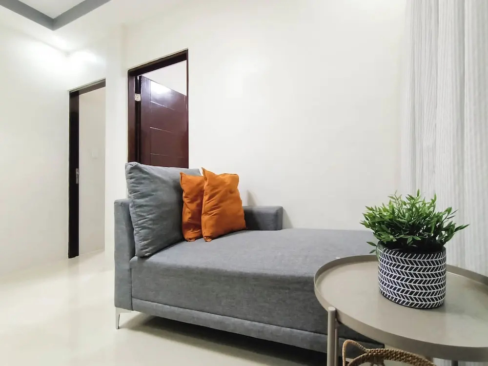 Manzil Anilao Cosy 2 Bedroom Apartment U1