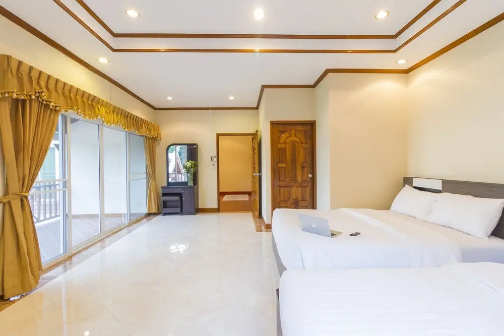 Angel Green Pool Villa Pattaya