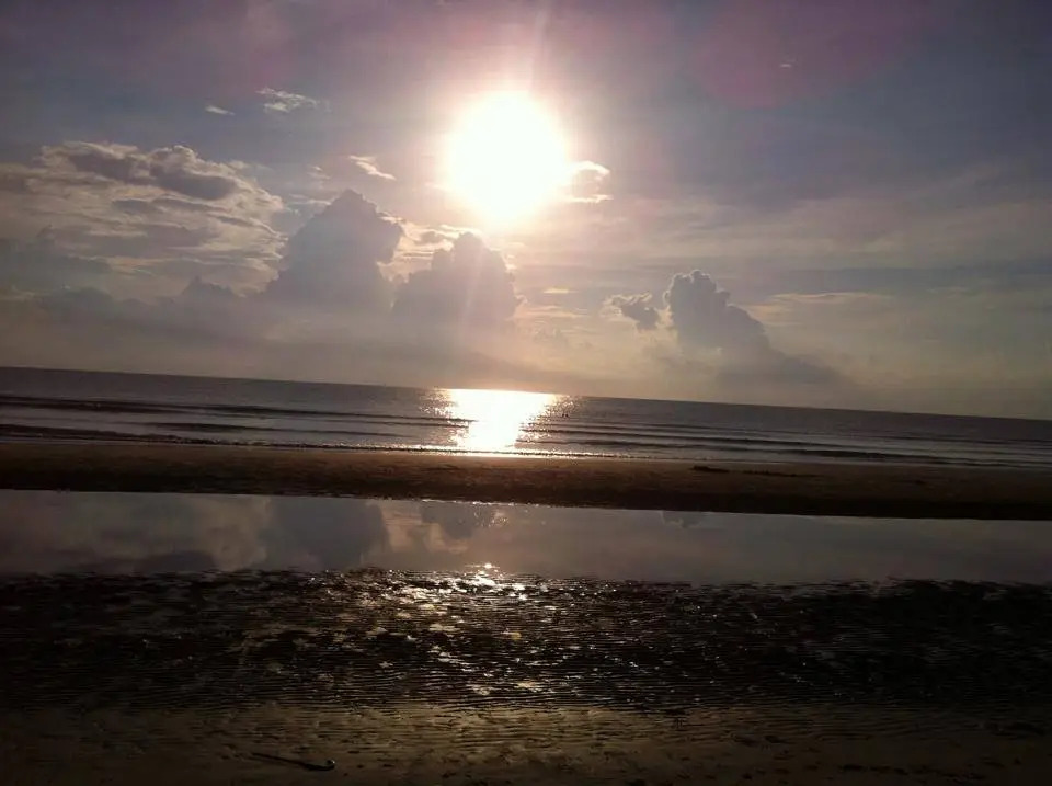 Hua-Hin Beach Villa บ้านพักริมทะเลหัวหิน
