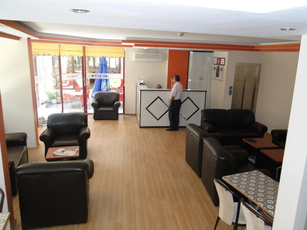 Özhan Hotel