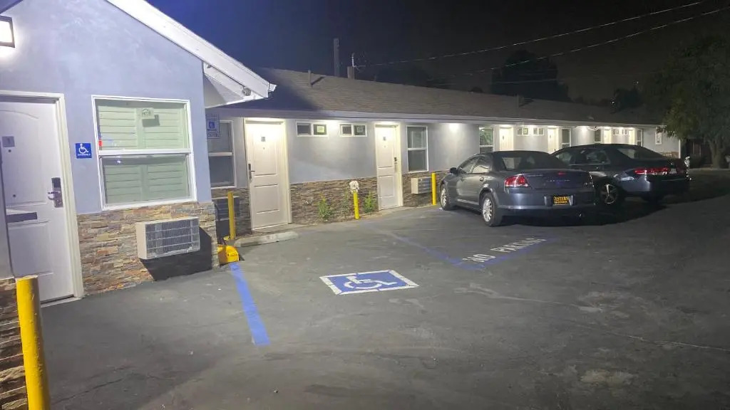 La Perla motel