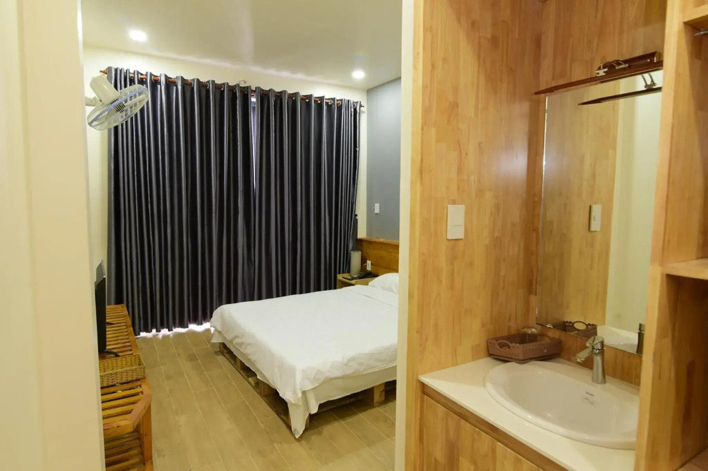 Gấus House