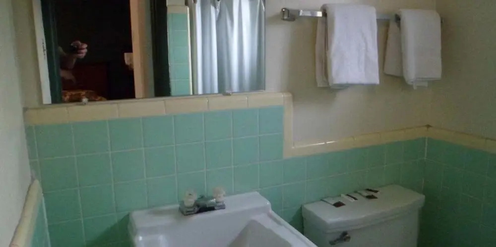 Belmont Motel