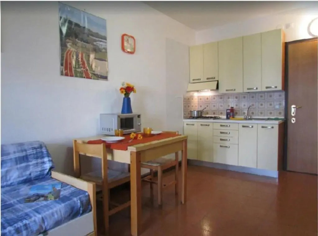 Seafront Complex - Cosy Apartment - Private Beach Place Included by Beahost