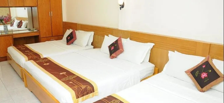 Golden Lotus Hotel