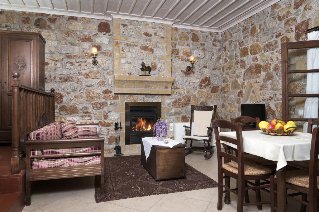 Klymeni Traditional Homes