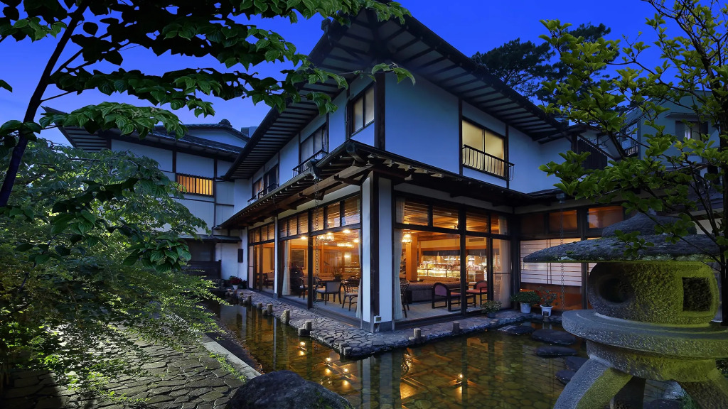 Atami Onsen Sakuraya Ryokan