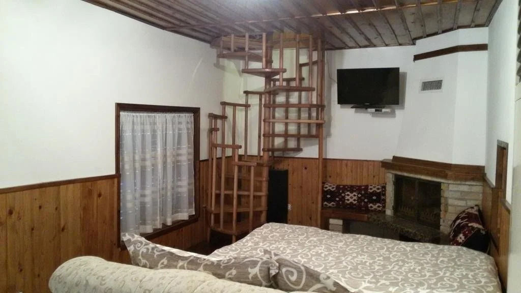 Complex Myahov House