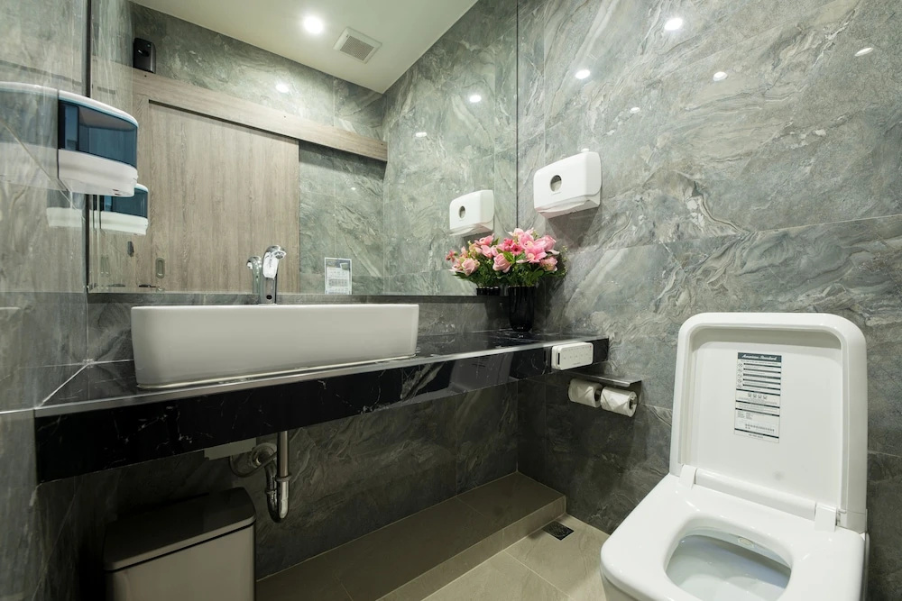 Salee Boutique Hotel
