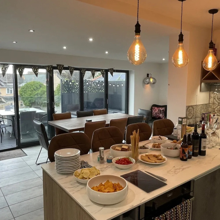 Captivating 5-bed House in Porthleven