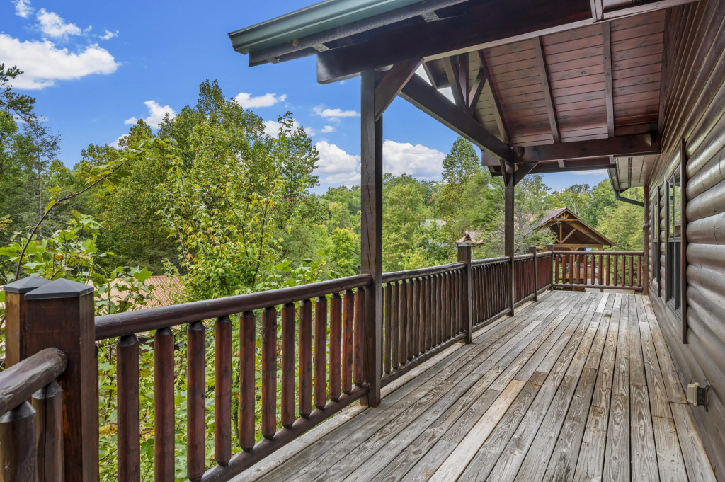 A Smoky Hideaway in Gatlinburg