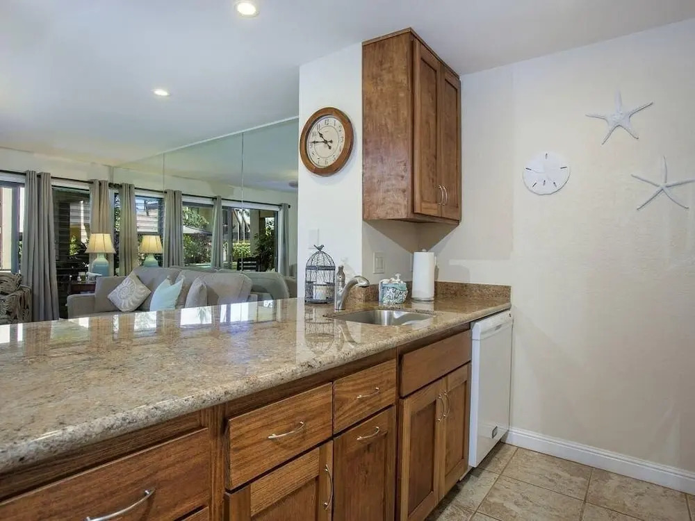 Maui Amazing 1 BR condos at Kihei Kai Nani - 230 condo