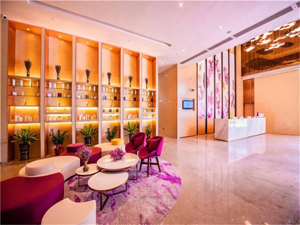 Lavande Hotel Jiangmen Golf Center