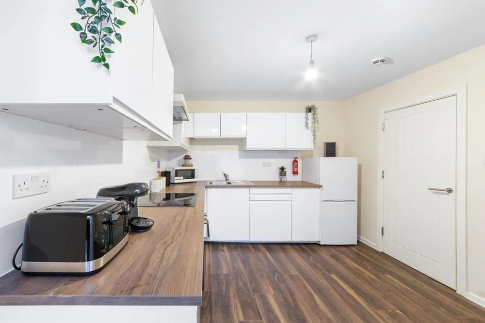 Remarkable 2 Double Bed Ensuite Room Isleworth TW7