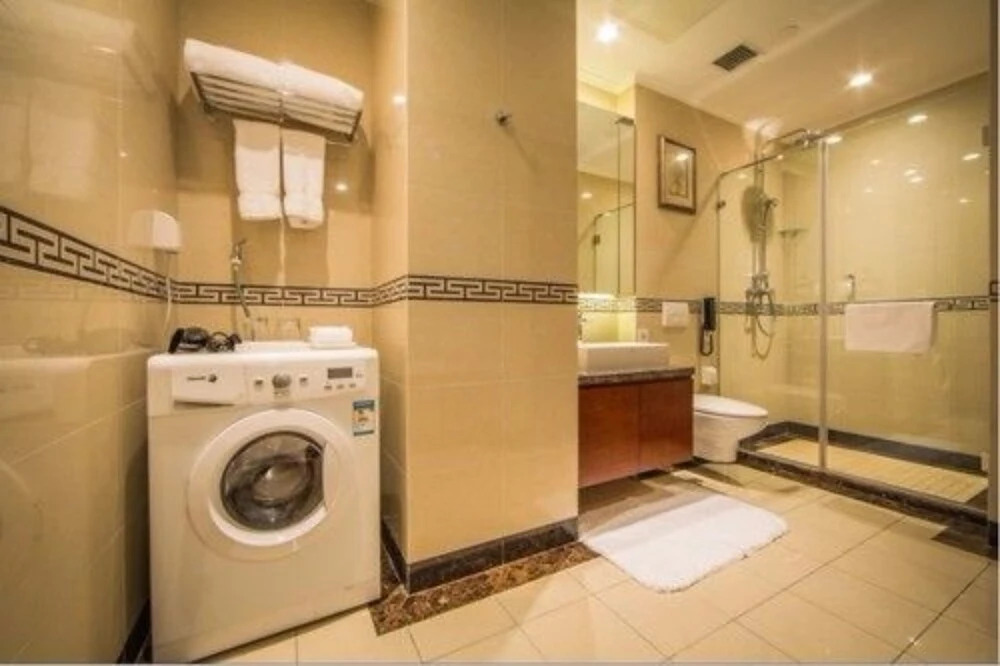 Qingdao Center Hotel and Apartment