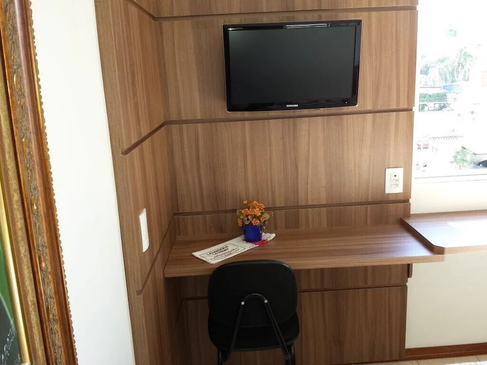 Colle Tourist Hotel LUXO