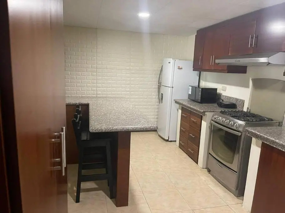 Casa 2 Pisos 100  Funcional En Cuenca Garantizado