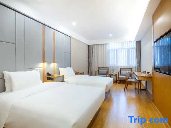 Starway Hotel (Tongliao Mingren Avenue)
