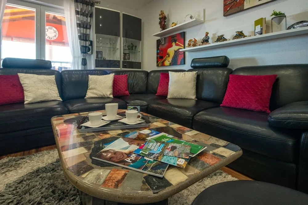 4 Great Villa Ancora For 12 Guests