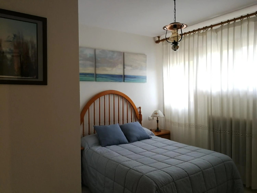 Atico en Biescas con Piscina, Tenis y Barbacoa