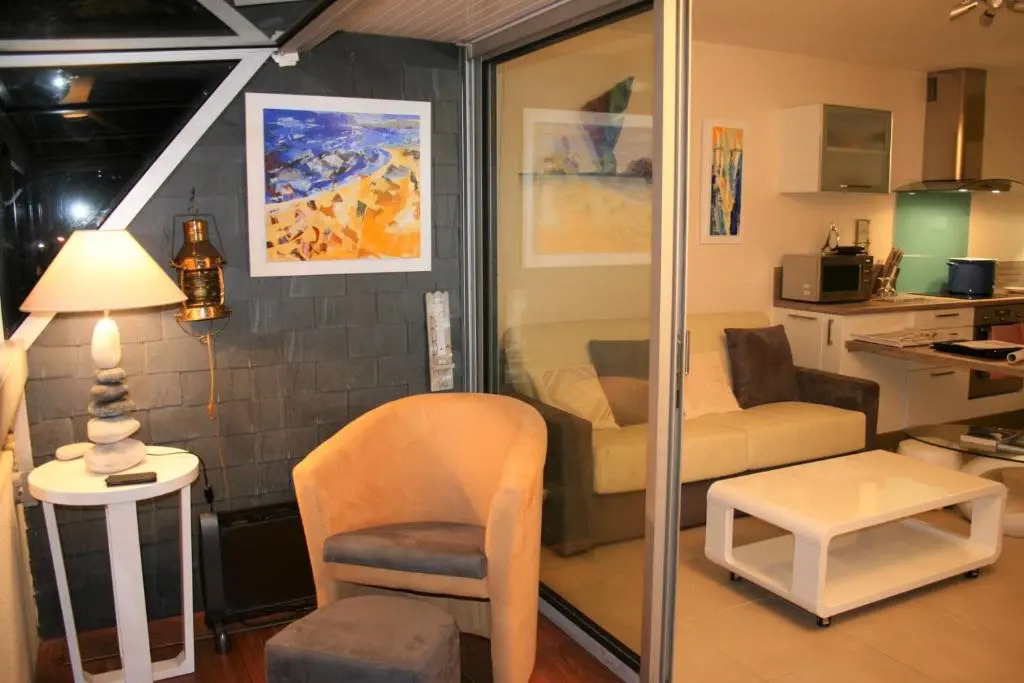 Bel appartement rénové VUE PANORAMIQUE SUR MER à PERROS-GUIREC - ref 822