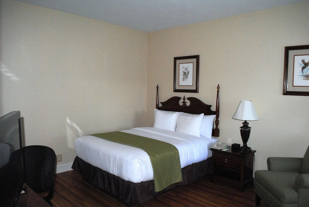 Merry Acres Inn