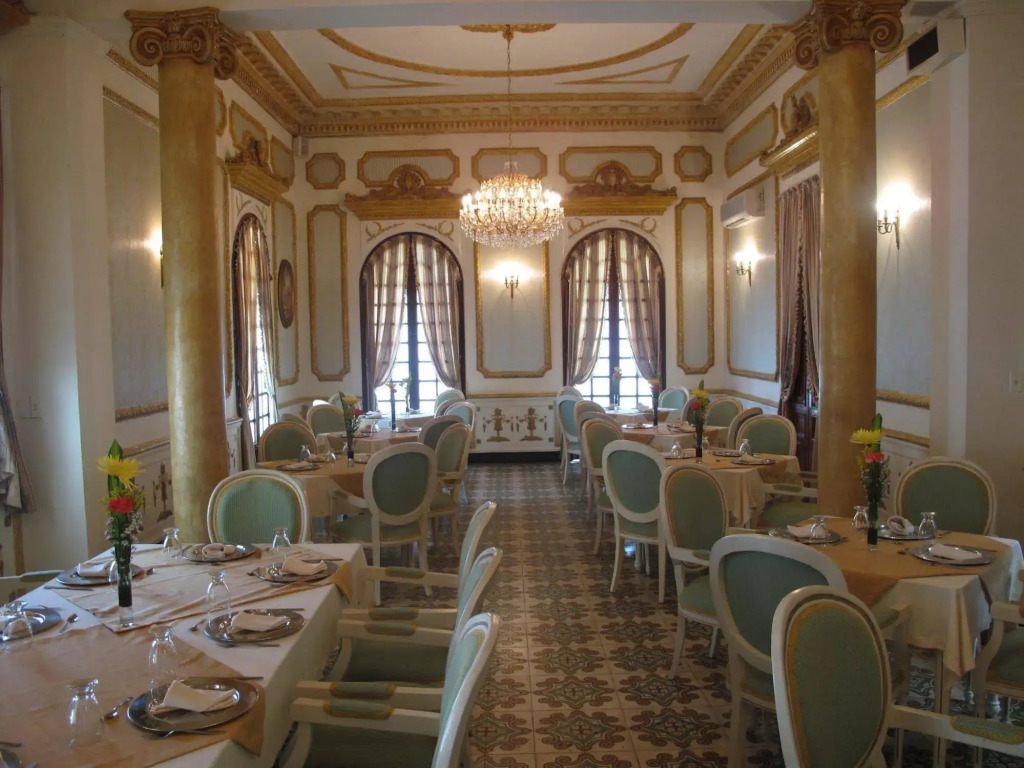 Hotel Majestic