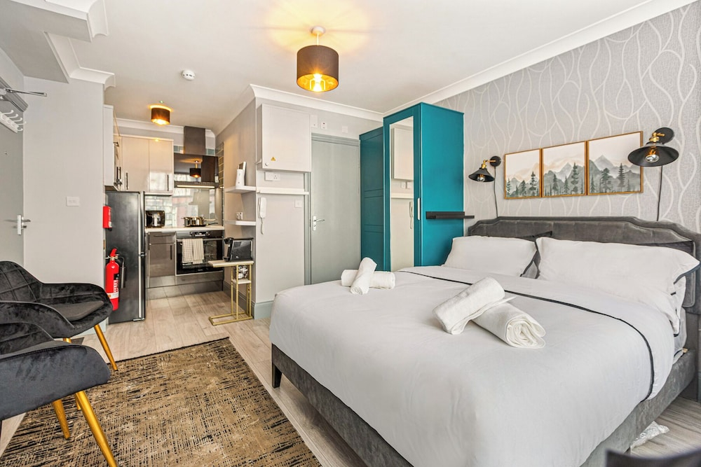 Imperial Inn Apartments