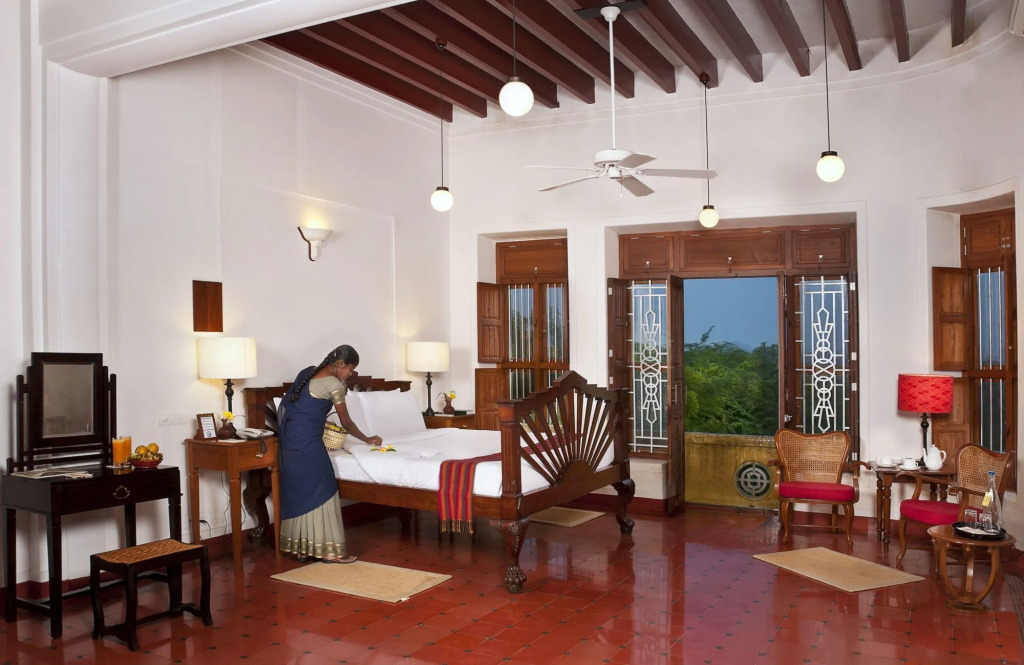 Visalam- Cgh Earth